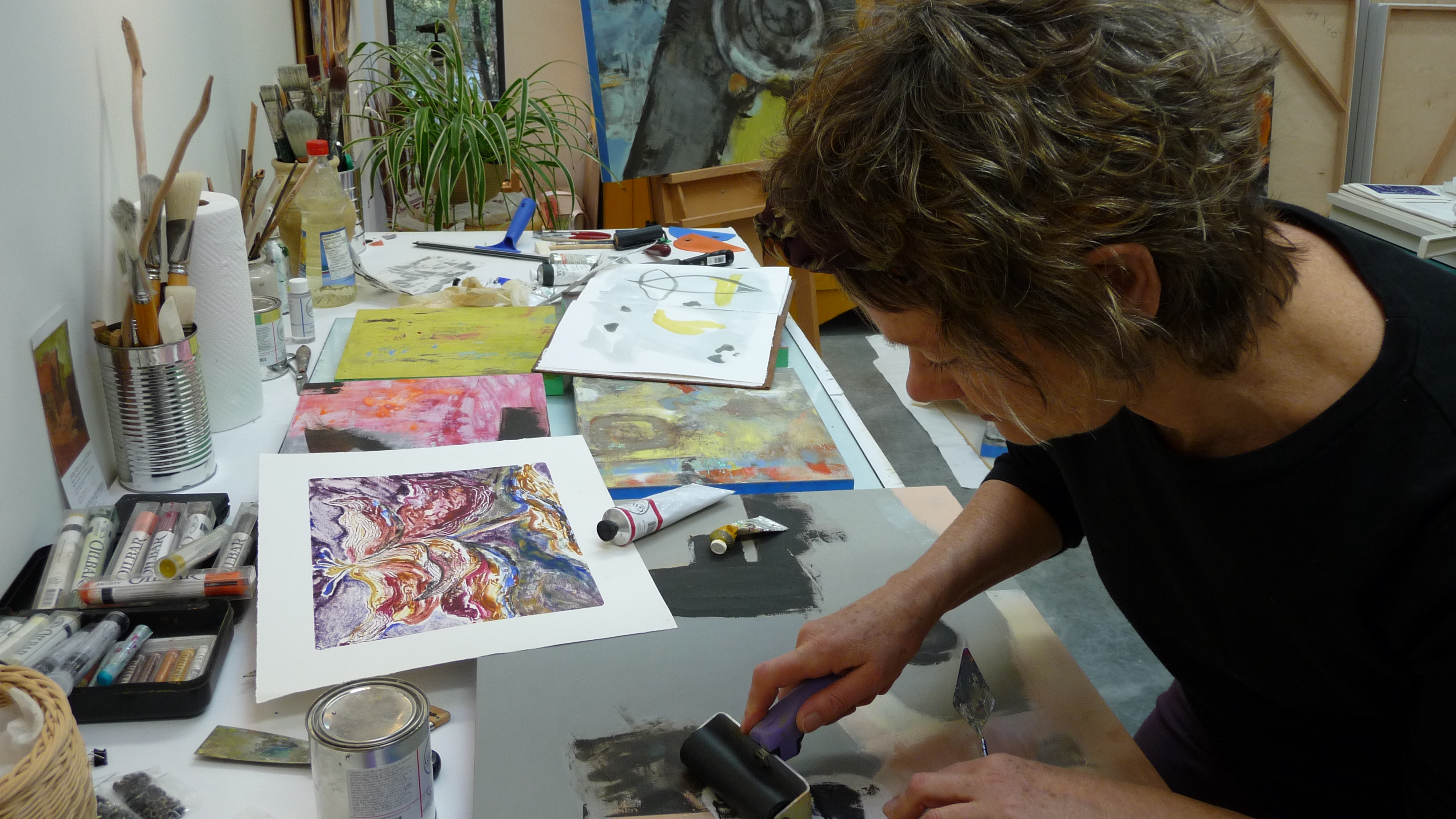 contemporary artist Barbra Edwards working in Pender Island studio